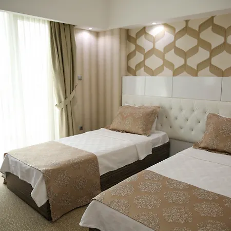 Mox Wellness & 4*