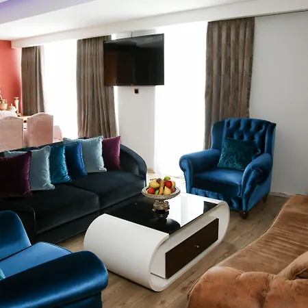 Hotel Mox Wellness & 4*