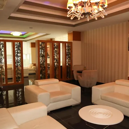 Hotel Mox Wellness & 4*