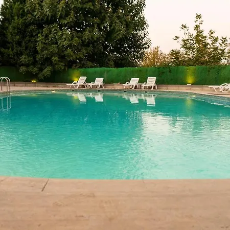 Hotel Mox Wellness & 4*