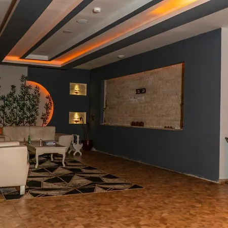 Mox Wellness & 4*