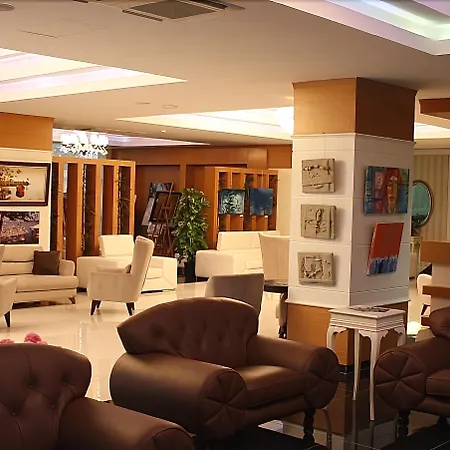 Hotel Mox Wellness & 4*