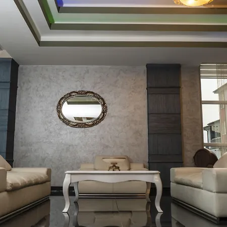 Hotel Mox Wellness & 4*