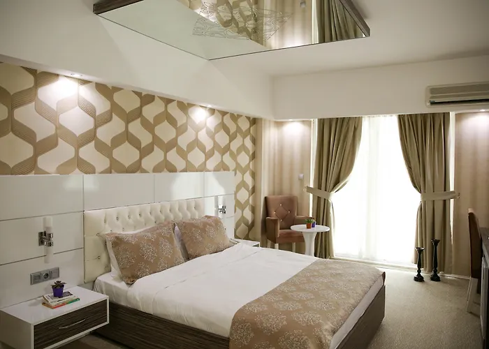 Mox Wellness & فندق سبانجا