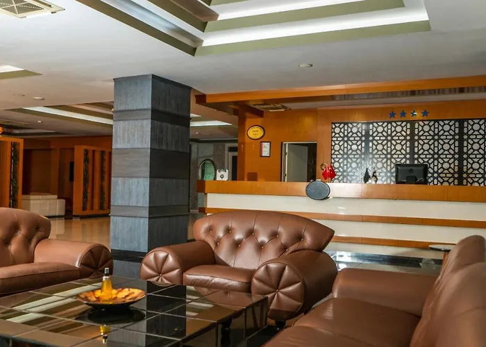 فندق Mox Wellness & 4*